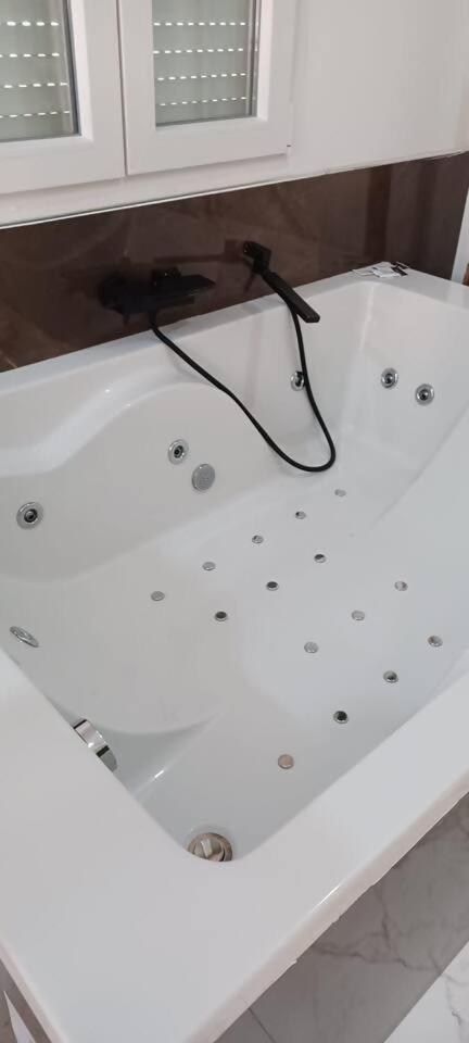 Urban Premium Jacuzzi Estudio Centrico Аликанте Екстериор снимка